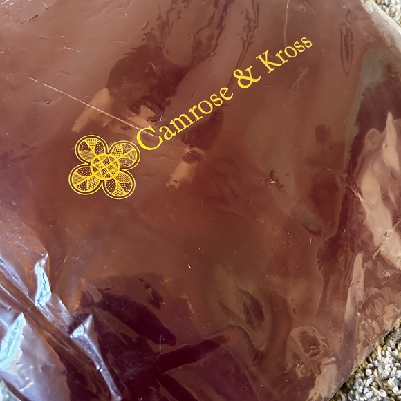 CAMROSE & KROSS Authentic Jackie Kennedy Zodiac Silk Scarf in Original Packaging - Picture 3 of 10